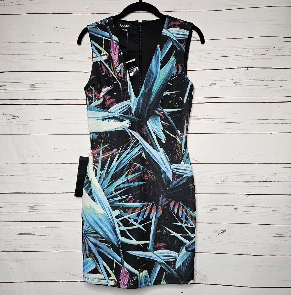 bebe Blue and Black Tropical Scuba Dress